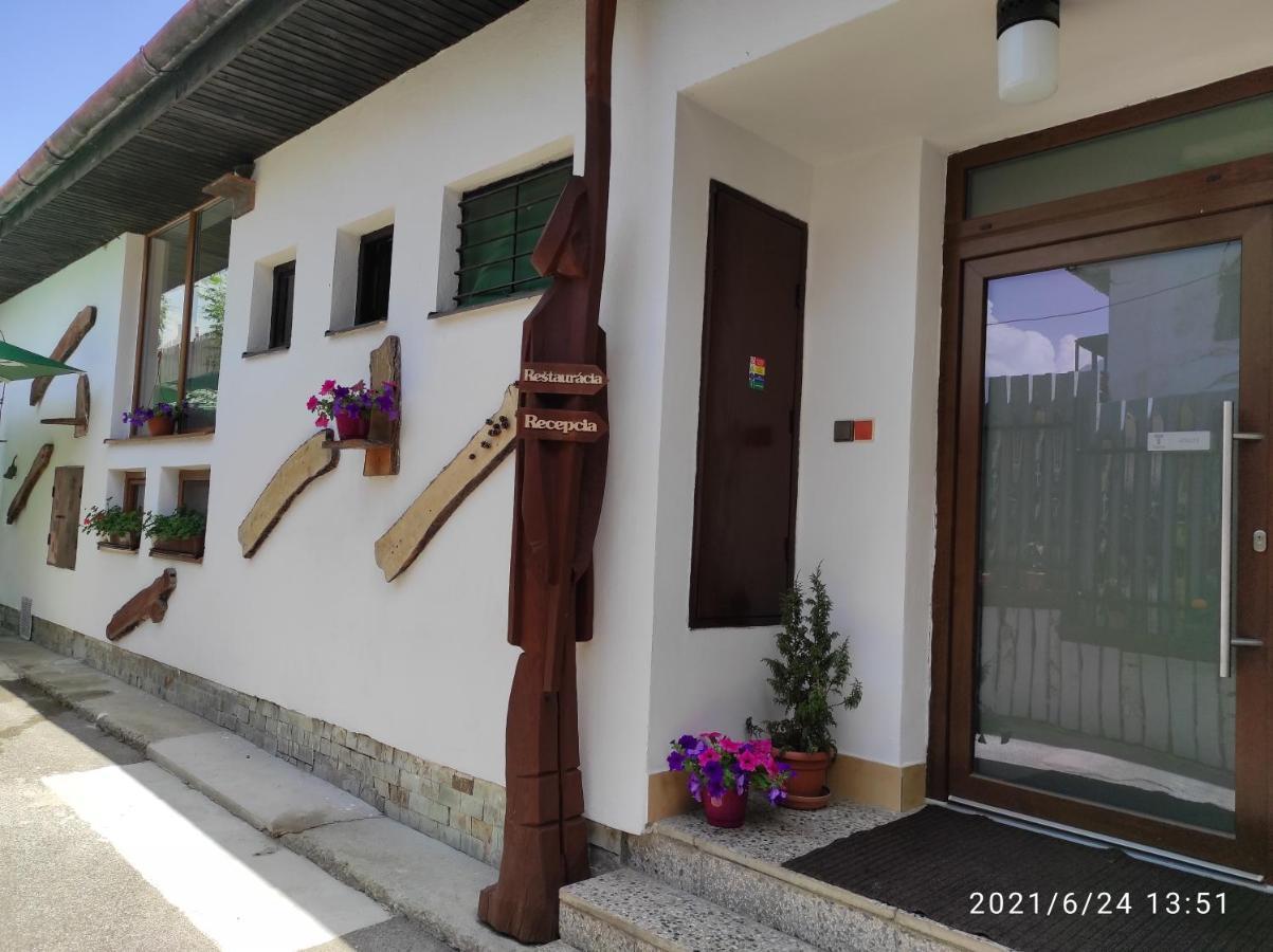 Hotel Tatrania Stara Lesna Exterior foto